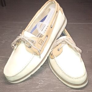 Sperry Men's 10.5M Pastel Green & Tan Boat Shoes. Worn A Couple Of Times.